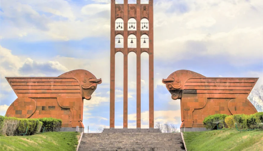 Мемориальный комплекс Сардарапат