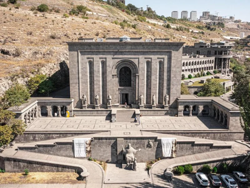 Mesrop Mashtots Matenadaran
