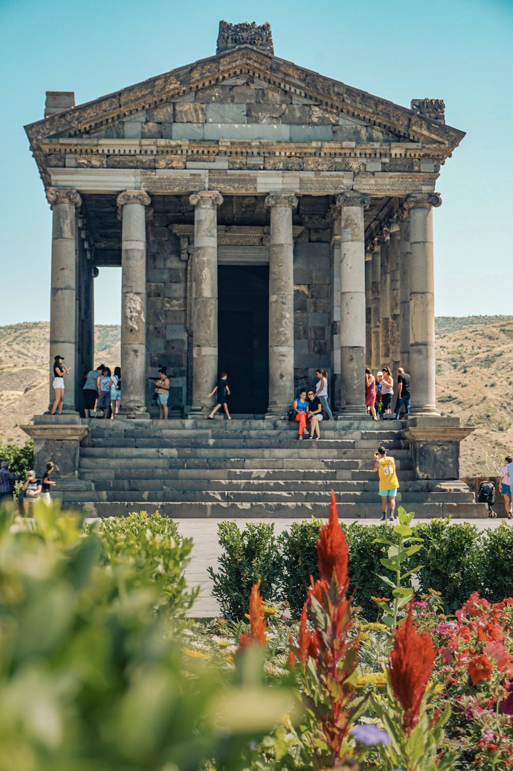 group vs private tours in armenia